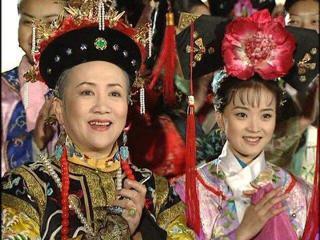 还珠格格成人版在线观看,宫廷风云再起，情感纠葛升级  第2张